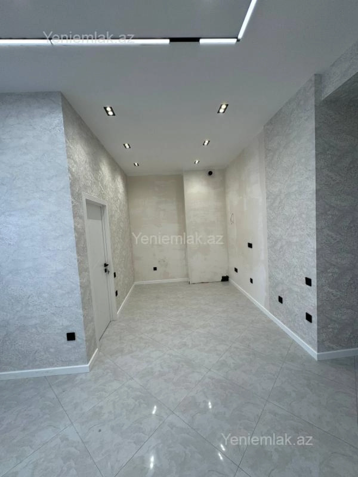 Satılır 2 otaqlı yeni tikili 50 m²
