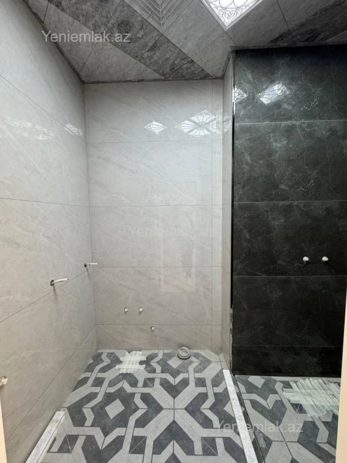 Satılır 2 otaqlı yeni tikili 50 m²
