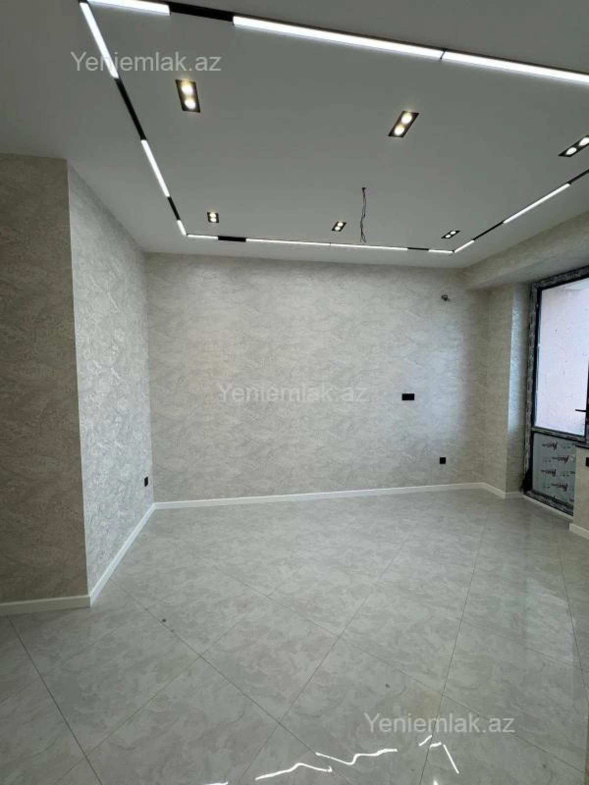 Satılır 2 otaqlı yeni tikili 50 m²