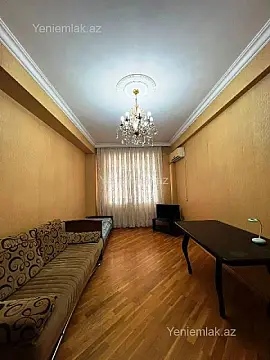 Satılır 2 otaqlı yeni tikili 72 m²
