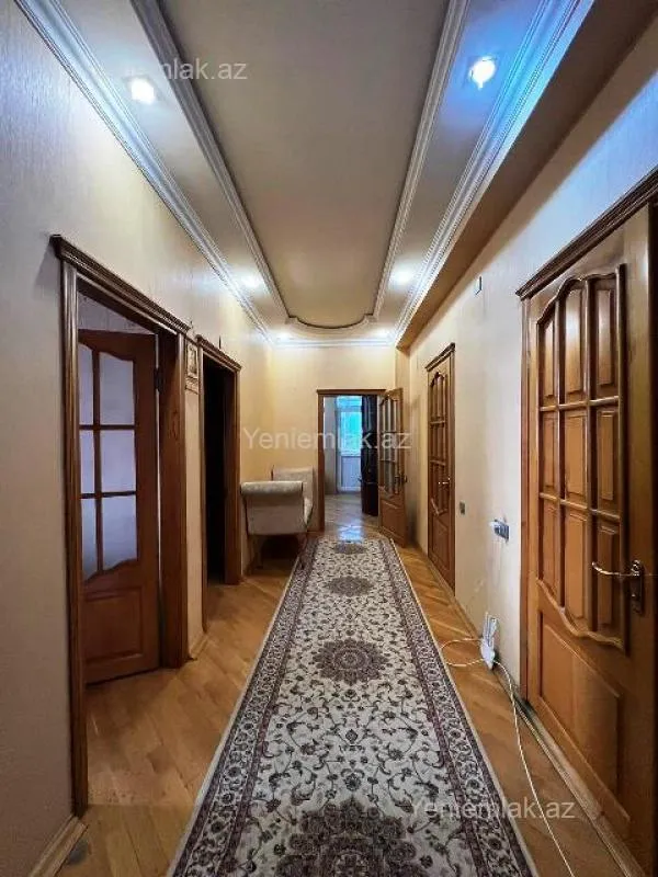Satılır 2 otaqlı yeni tikili 72 m²