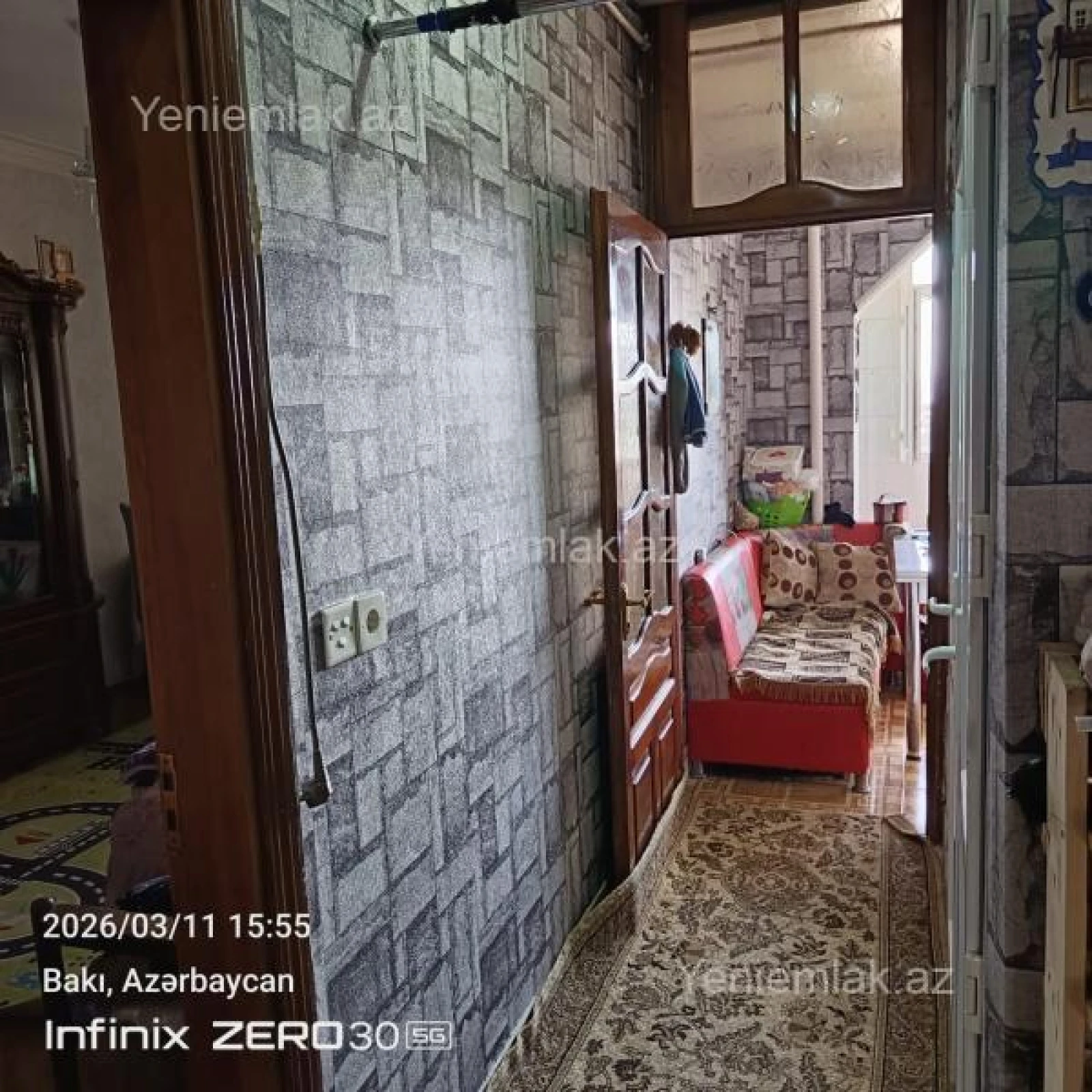 Satılır 2 otaqlı köhnə tikili 65 m²