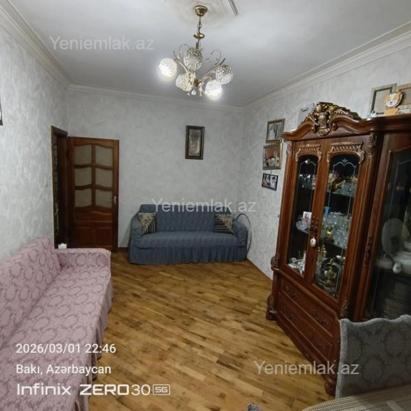 Satılır 2 otaqlı köhnə tikili 65 m²