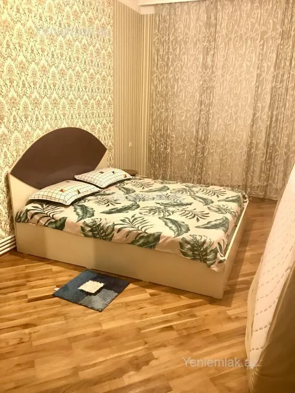 Satılır 4 otaqlı yeni tikili 142 m²