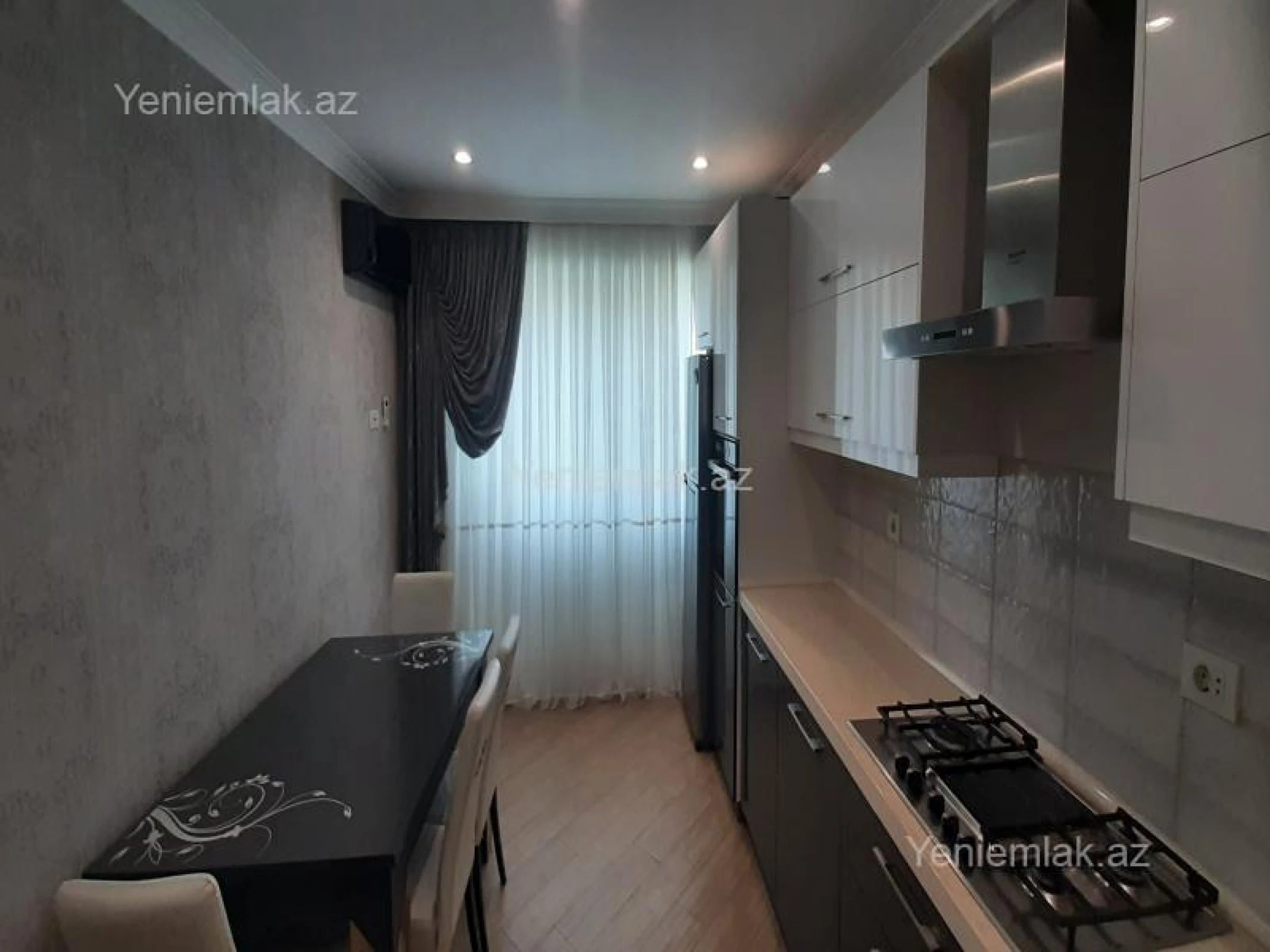 Satılır 3 otaqlı köhnə tikili 71 m²