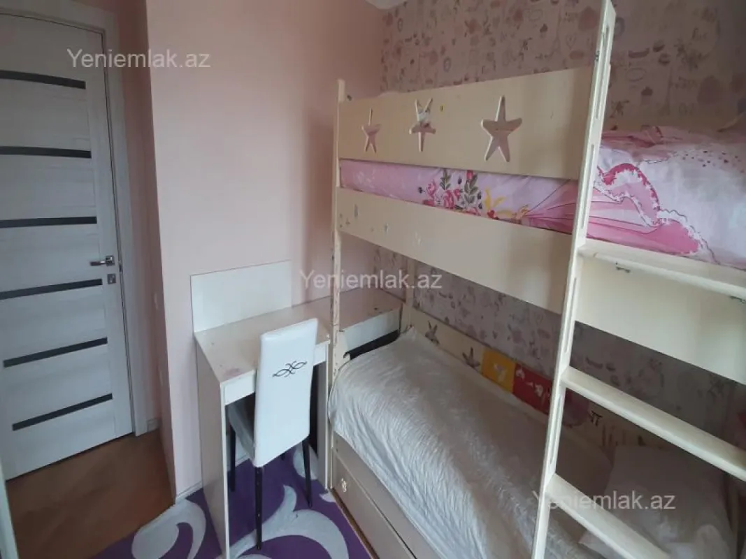 Satılır 3 otaqlı köhnə tikili 71 m²