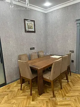 Satılır 3 otaqlı yeni tikili 120 m²