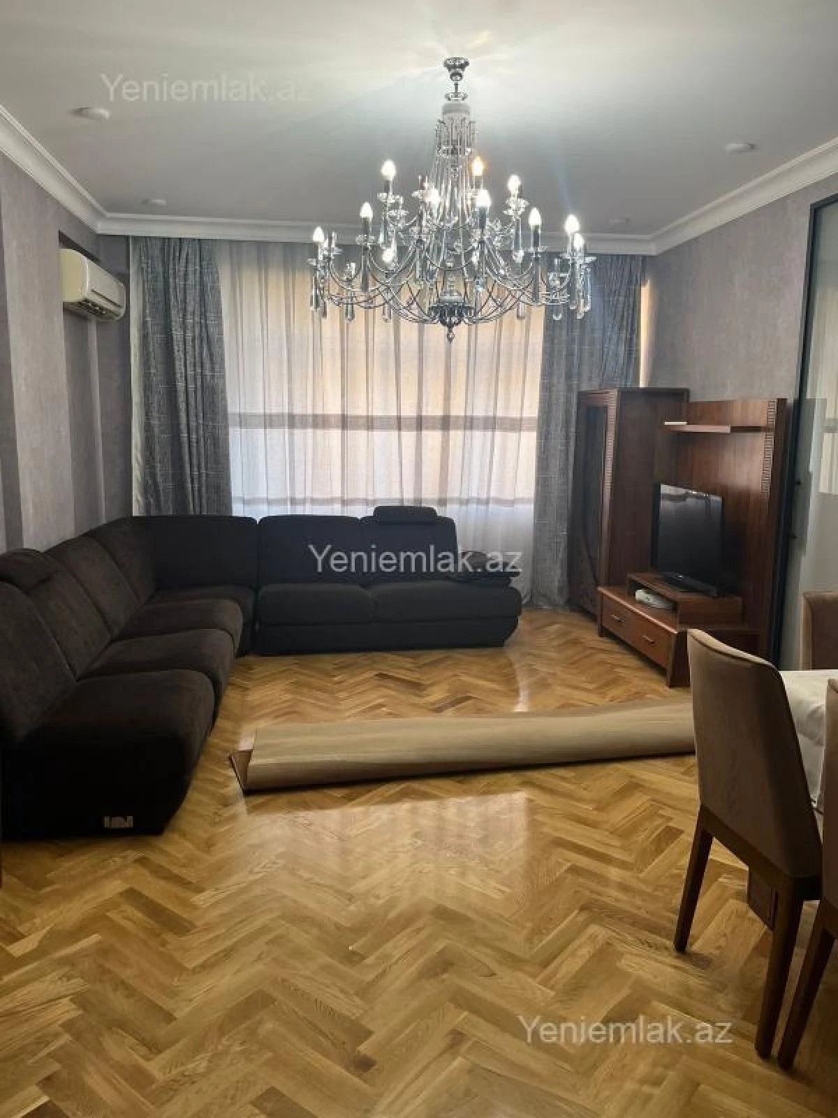 Satılır 3 otaqlı yeni tikili 120 m²
