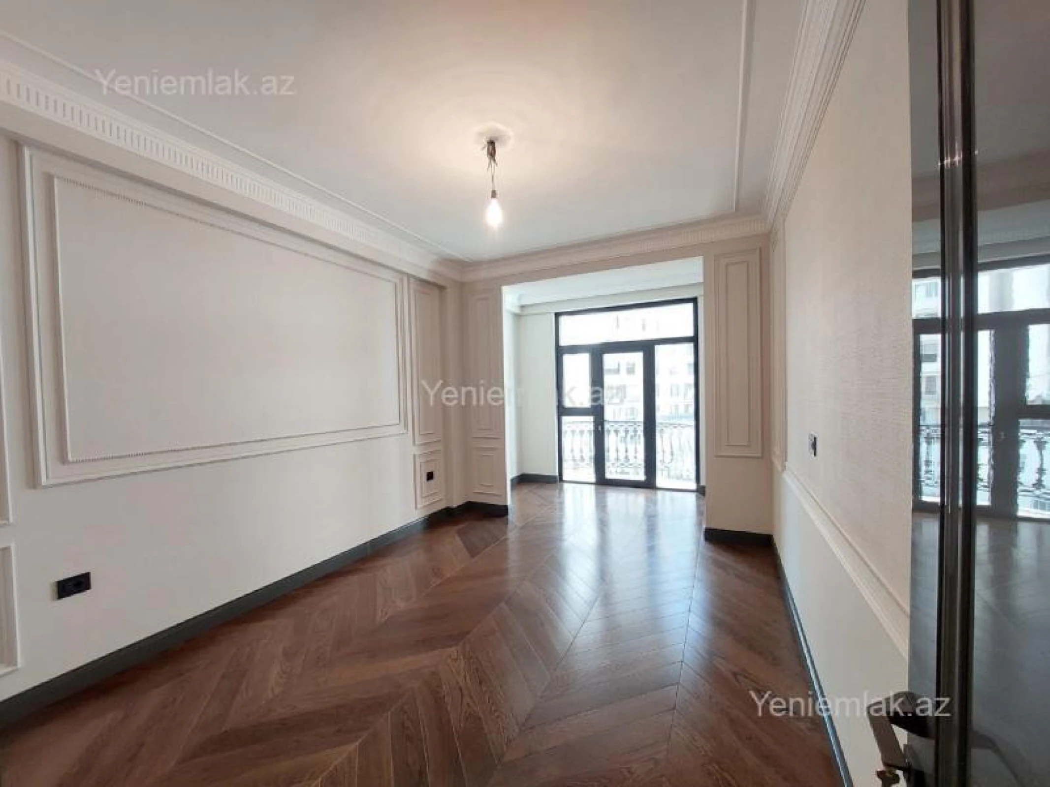 Satılır 4 otaqlı yeni tikili 225 m²