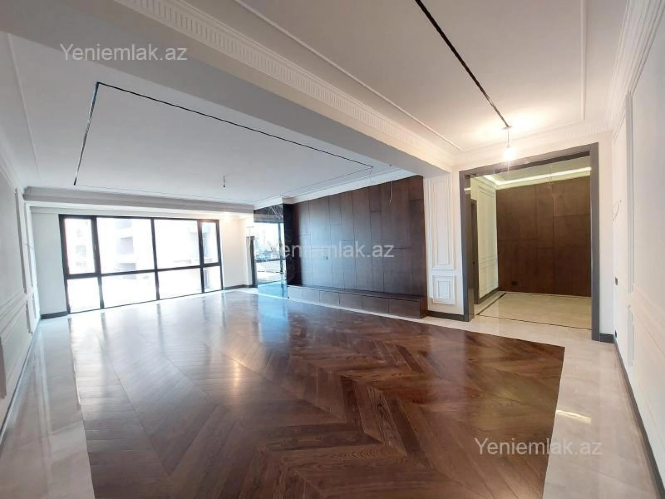 Satılır 4 otaqlı yeni tikili 225 m²