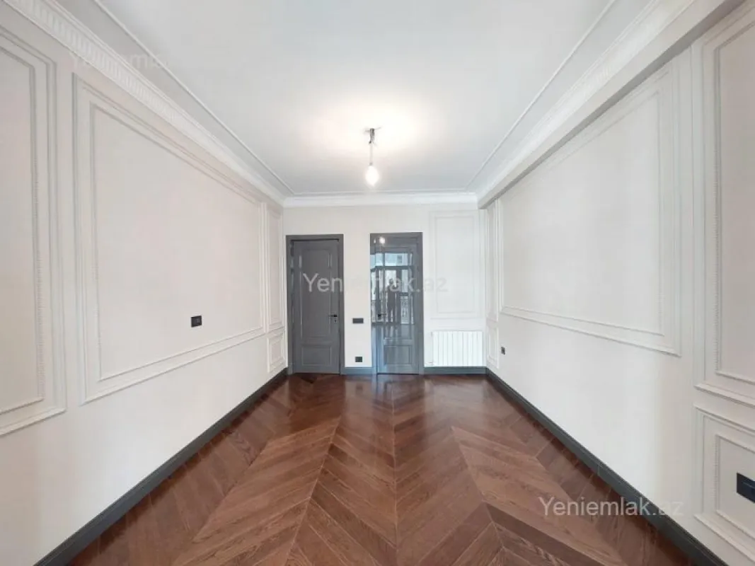 Satılır 4 otaqlı yeni tikili 225 m²