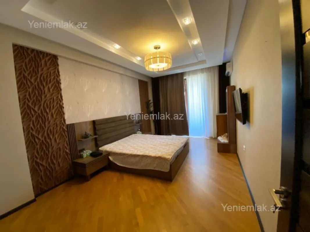 Satılır 3 otaqlı yeni tikili 146 m²