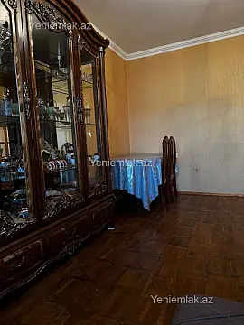 Satılır 3 otaqlı köhnə tikili 68 m²