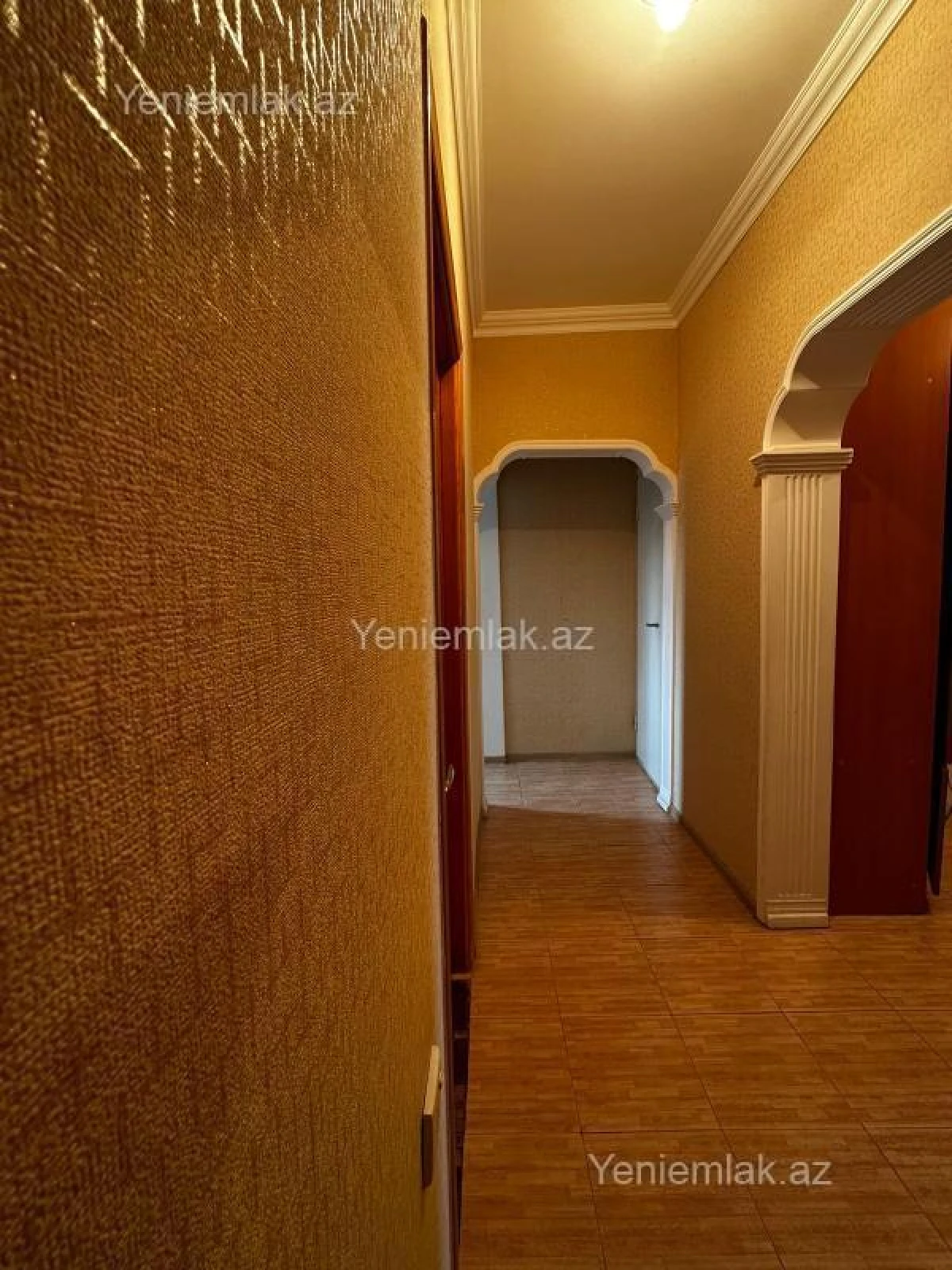 Satılır 3 otaqlı köhnə tikili 68 m²