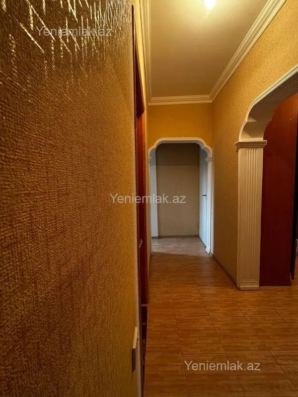 Satılır 3 otaqlı köhnə tikili 68 m²