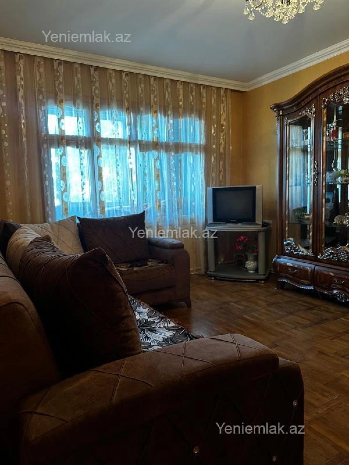 Satılır 3 otaqlı köhnə tikili 68 m²
