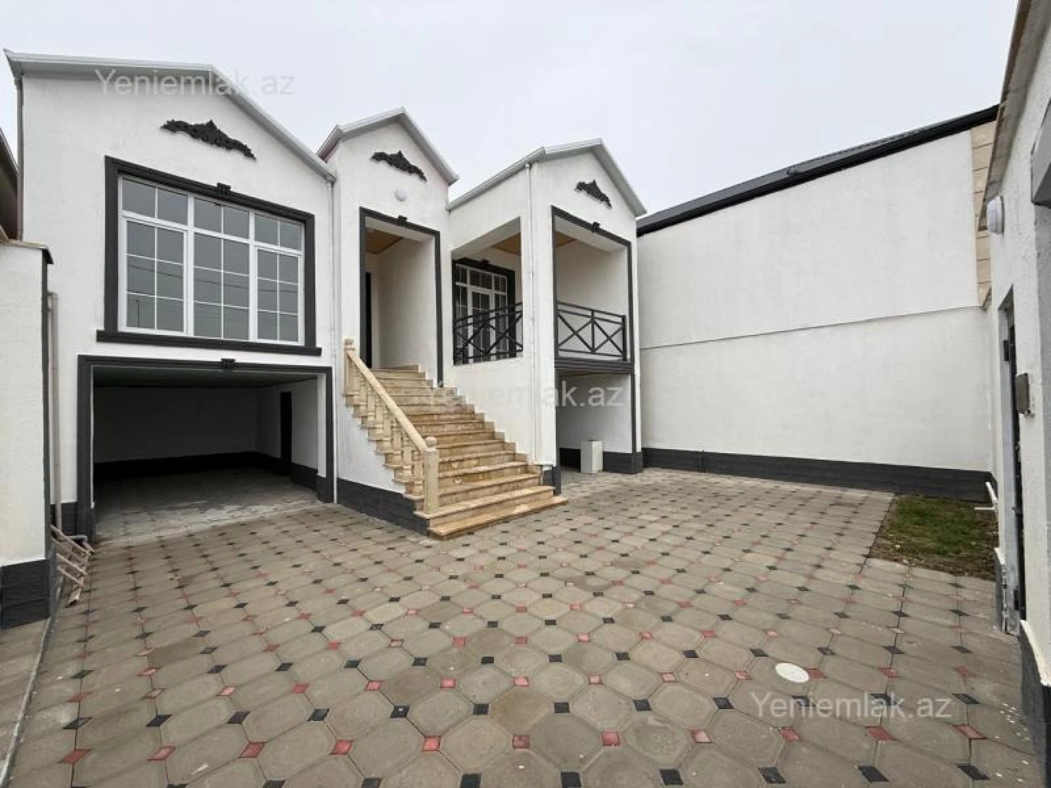 Satılır 4 otaqlı həyət evi 120 m²