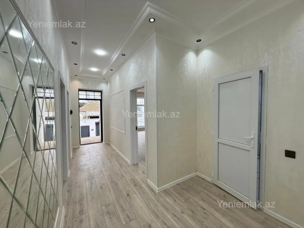 Satılır 4 otaqlı həyət evi 120 m²