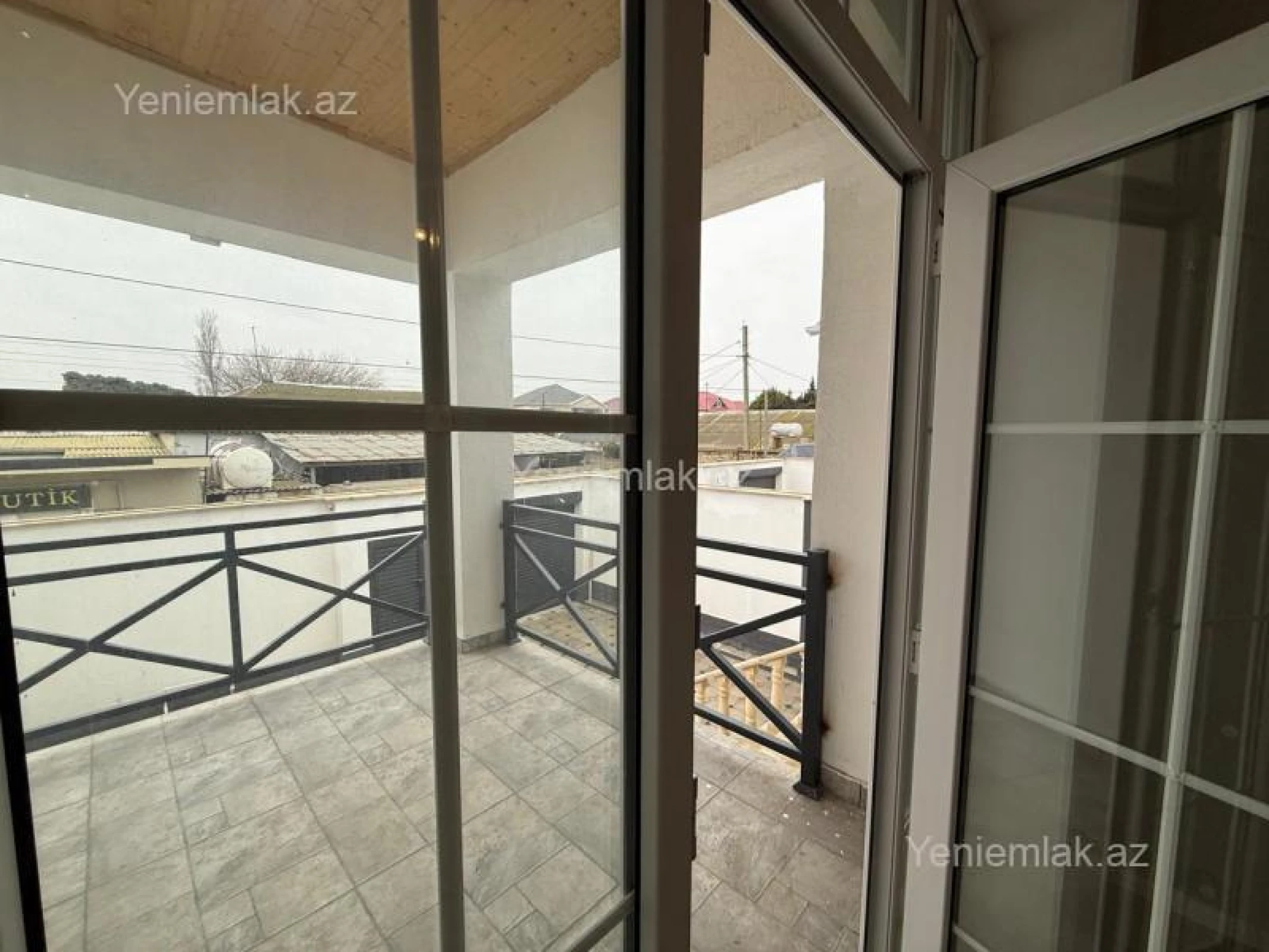 Satılır 4 otaqlı həyət evi 120 m²
