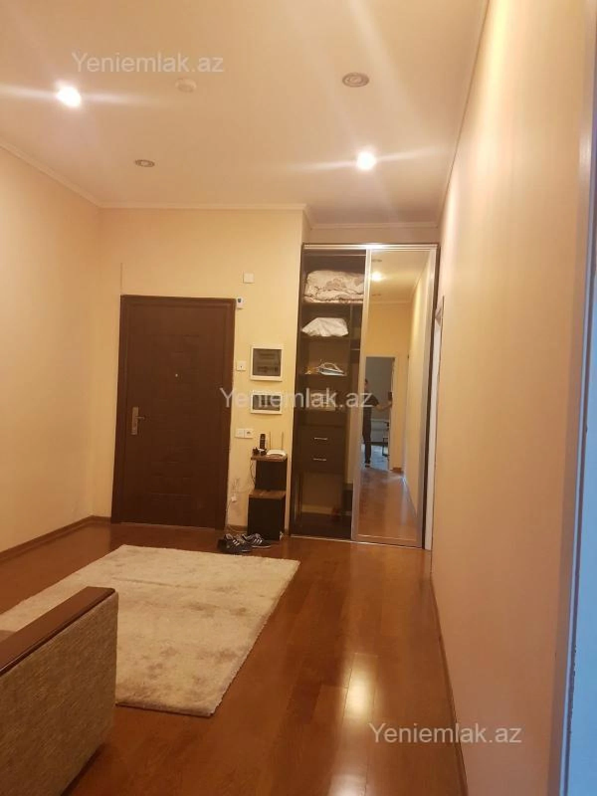 Satılır 2 otaqlı yeni tikili 96 m²