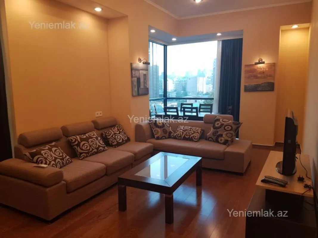 Satılır 2 otaqlı yeni tikili 96 m²