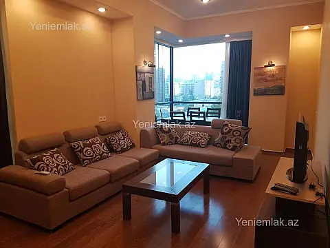 Satılır 2 otaqlı yeni tikili 96 m²