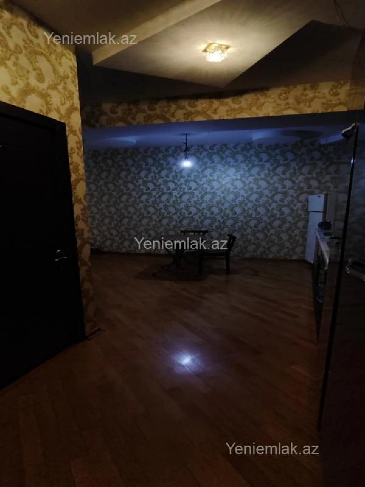 Satılır 3 otaqlı yeni tikili 120 m²