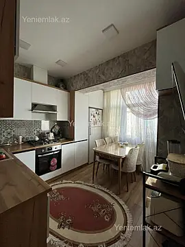 Satılır 2 otaqlı köhnə tikili 68 m²