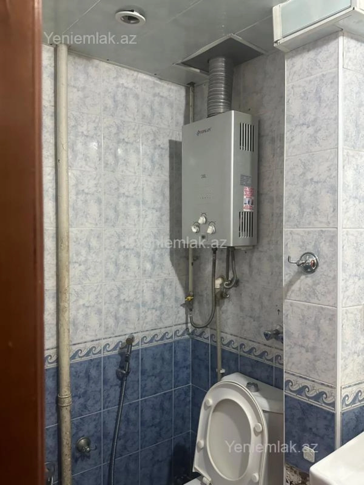 Satılır 3 otaqlı köhnə tikili 50 m²