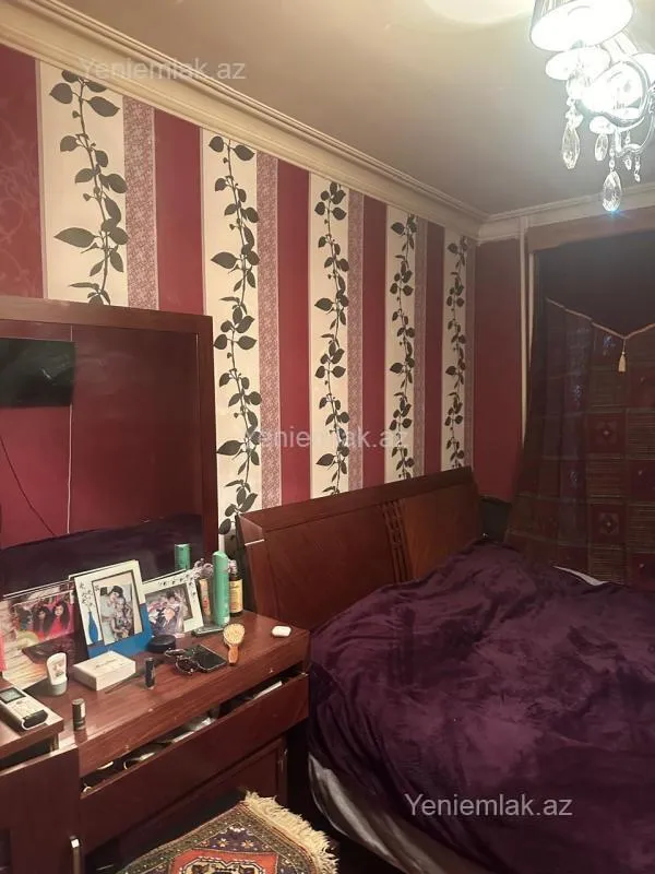 Satılır 3 otaqlı köhnə tikili 50 m²