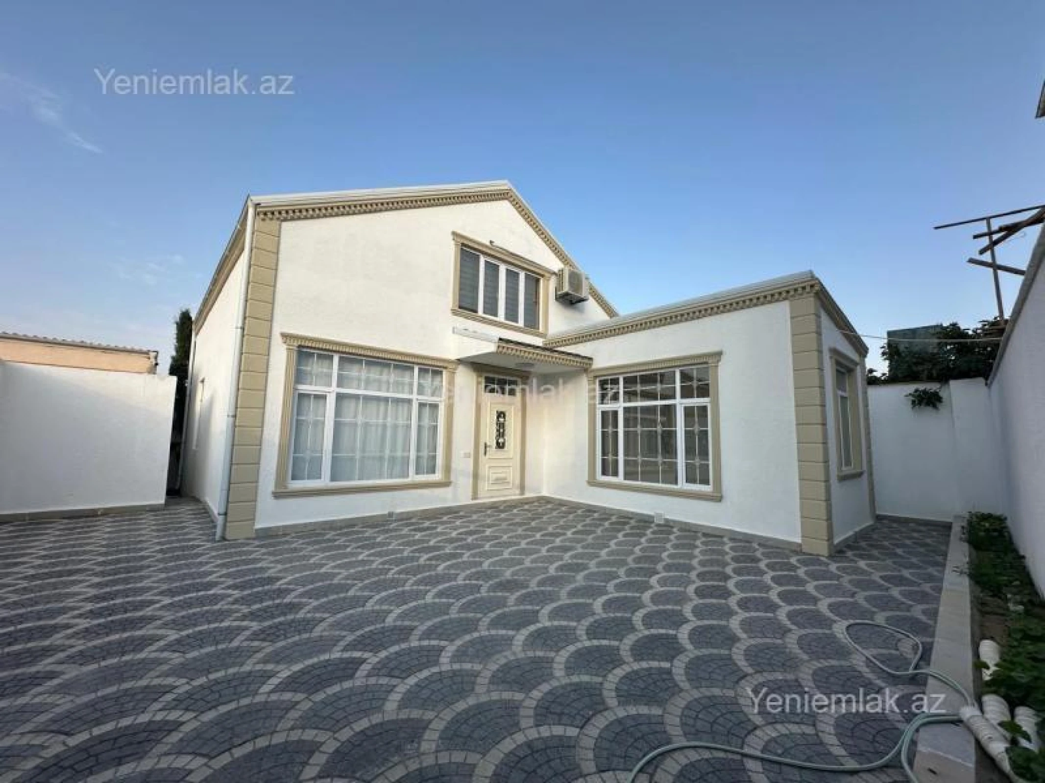 Satılır 4 otaqlı həyət evi 100 m²