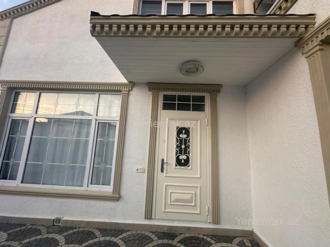 Satılır 4 otaqlı həyət evi 100 m²