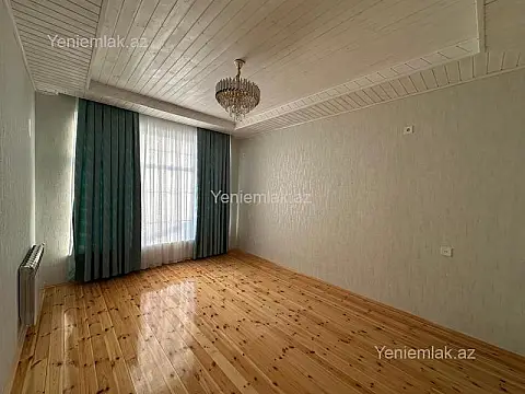 Satılır 4 otaqlı həyət evi 100 m²