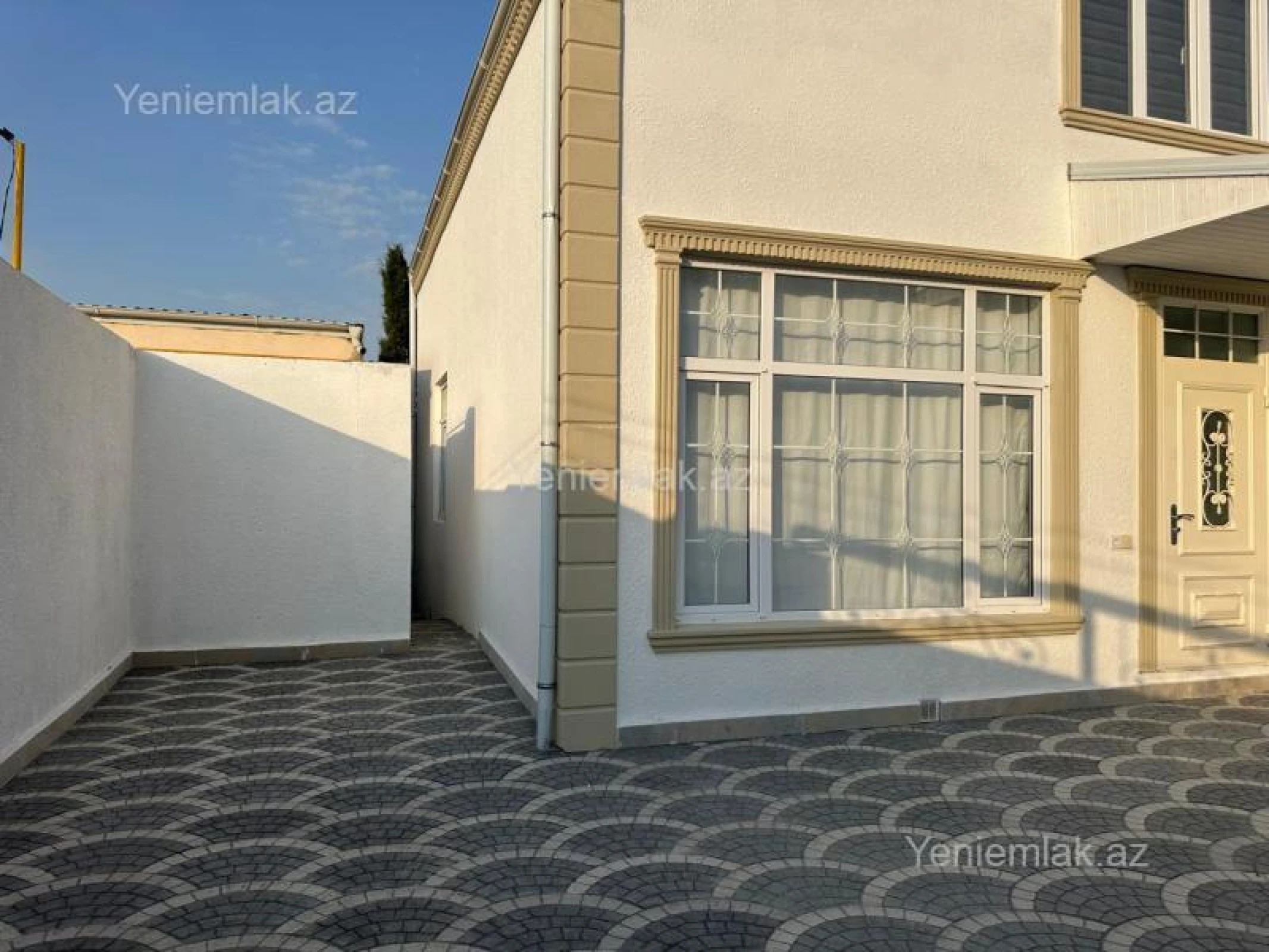 Satılır 4 otaqlı həyət evi 100 m²