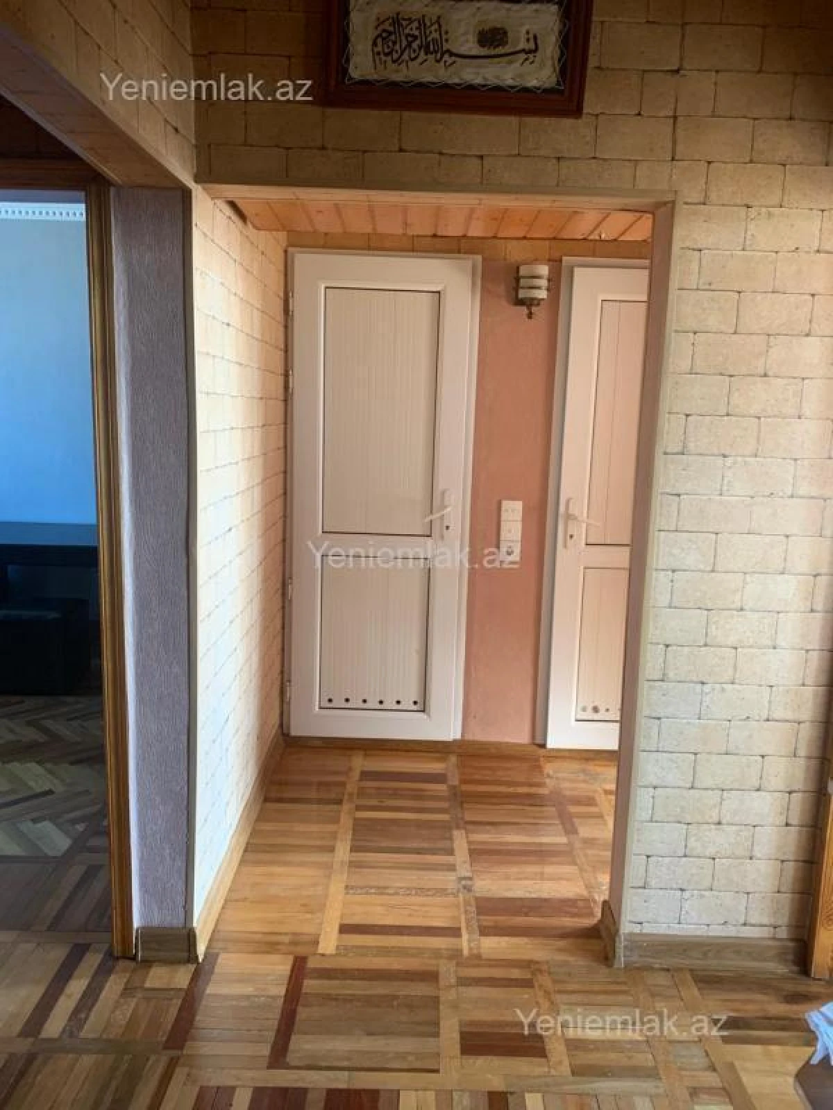 Satılır 3 otaqlı köhnə tikili 80 m²