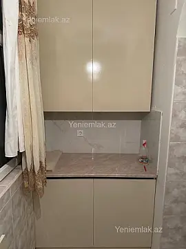 Satılır 2 otaqlı köhnə tikili 45 m²