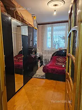 Satılır 2 otaqlı köhnə tikili 55 m²