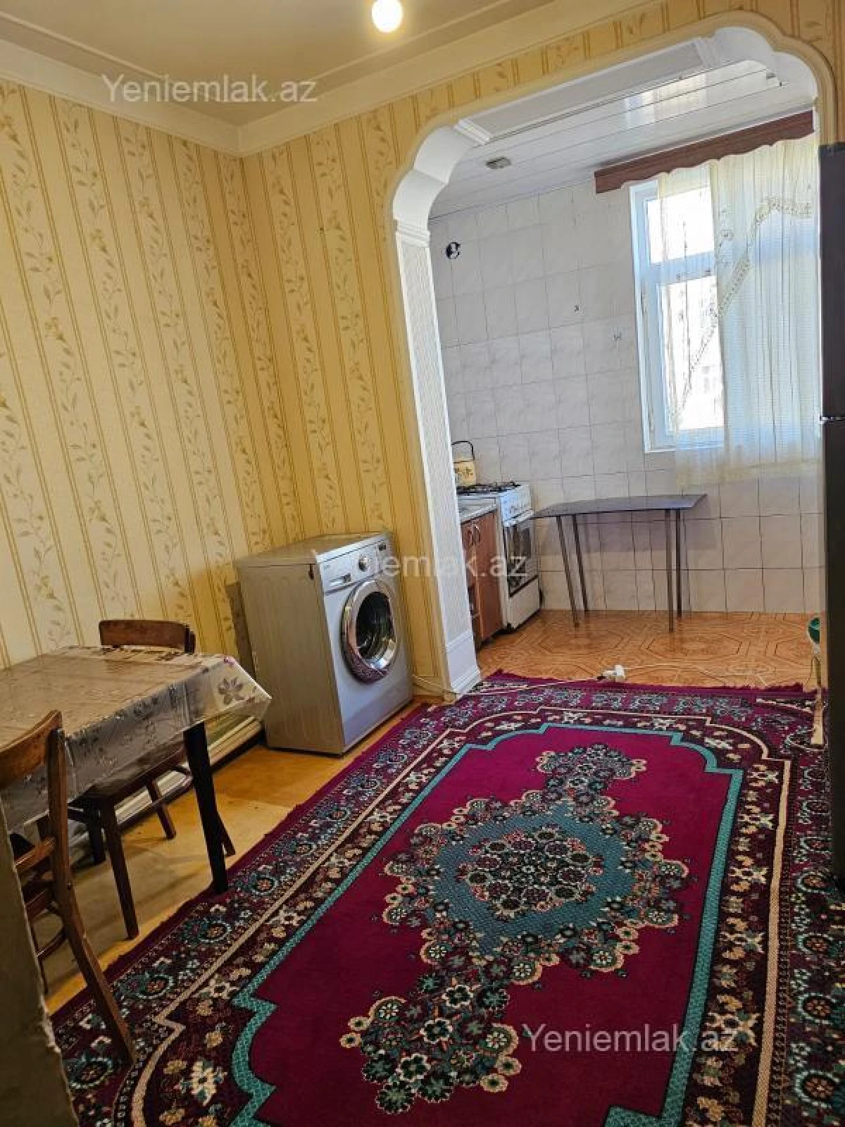 Satılır 2 otaqlı köhnə tikili 55 m²
