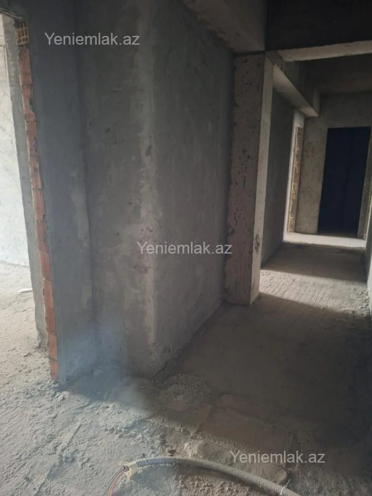 Kirayə verilir 2 otaqlı yeni tikili 101 m²