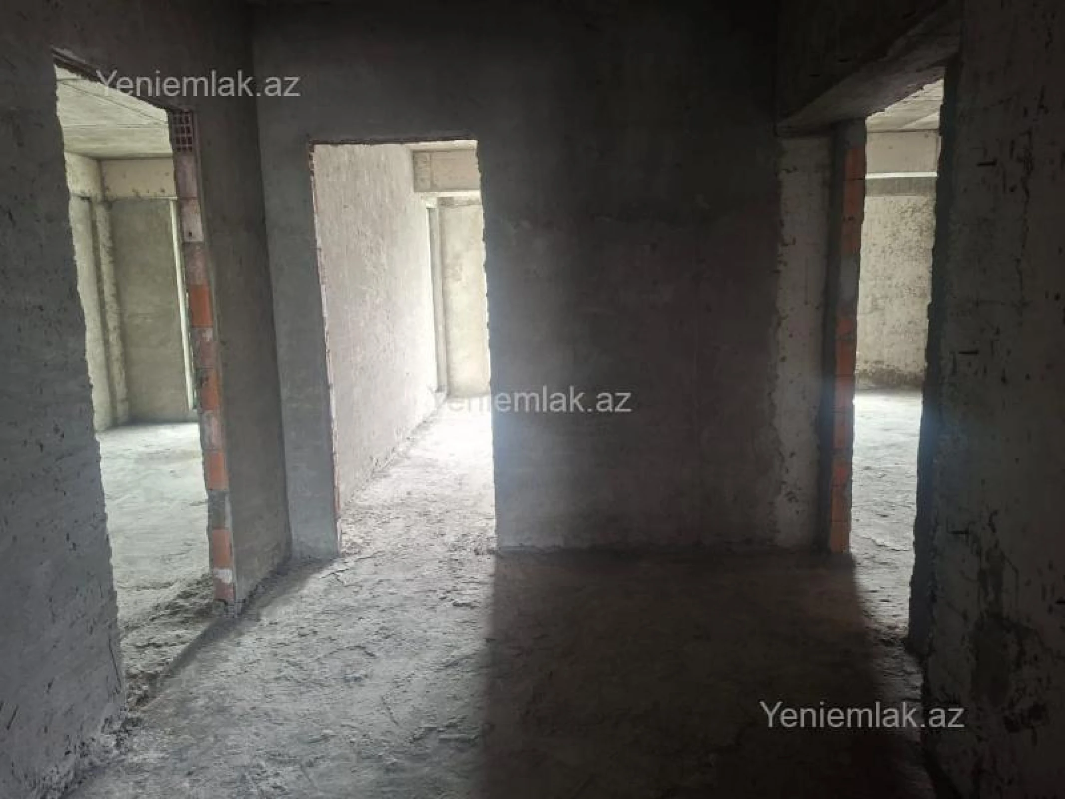 Kirayə verilir 2 otaqlı yeni tikili 101 m²