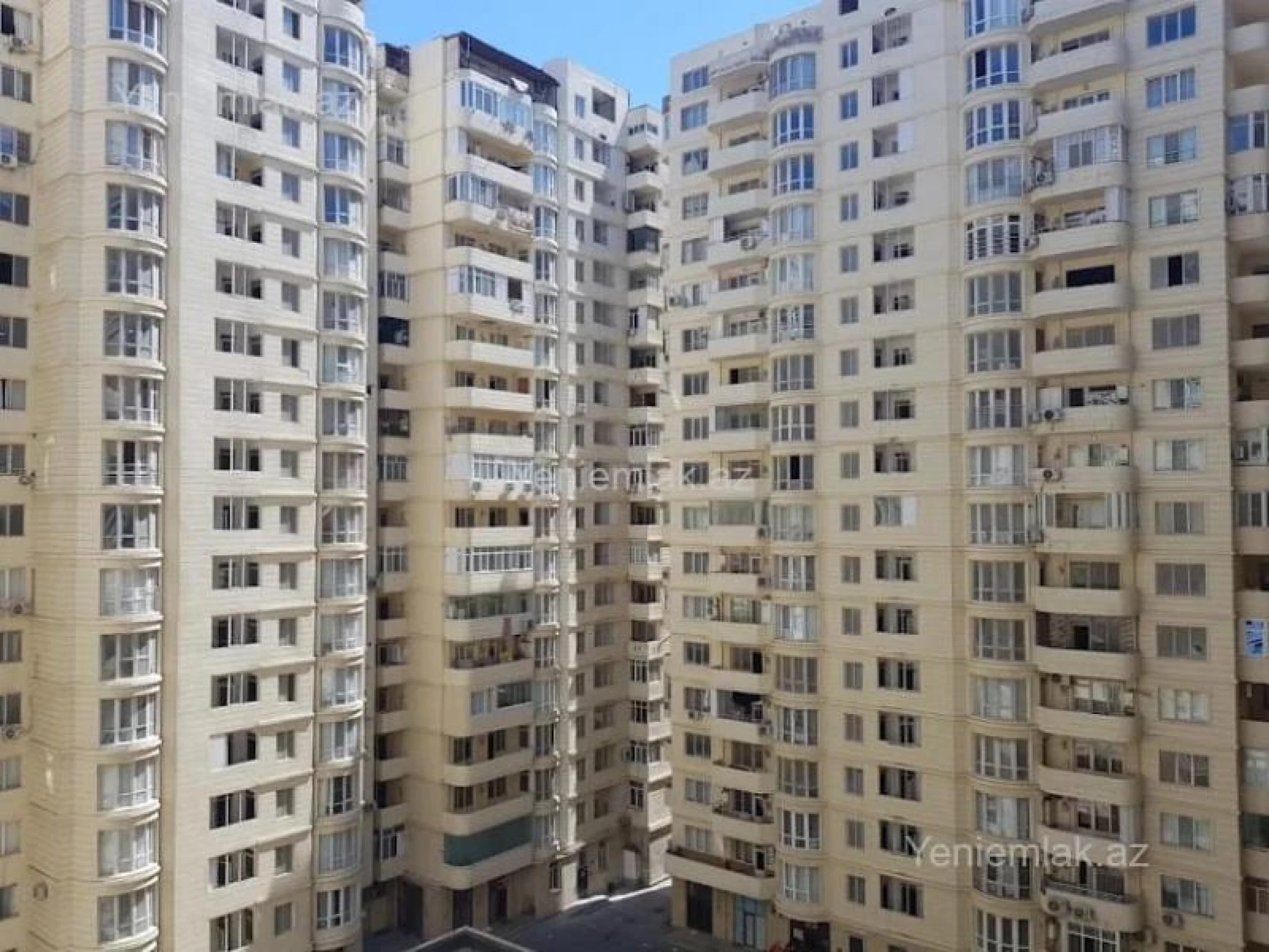 Kirayə verilir 2 otaqlı yeni tikili 101 m²