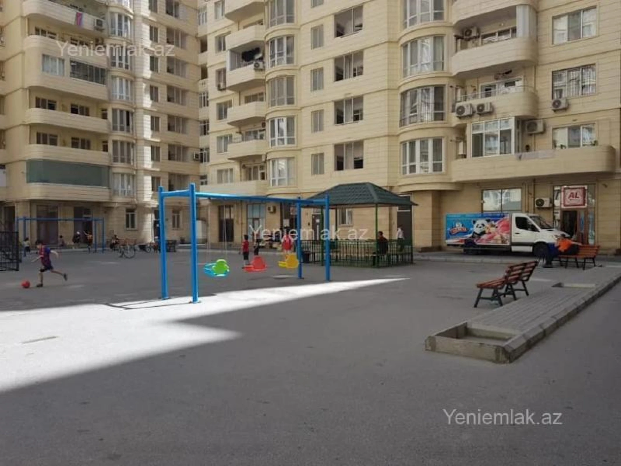 Kirayə verilir 2 otaqlı yeni tikili 101 m²