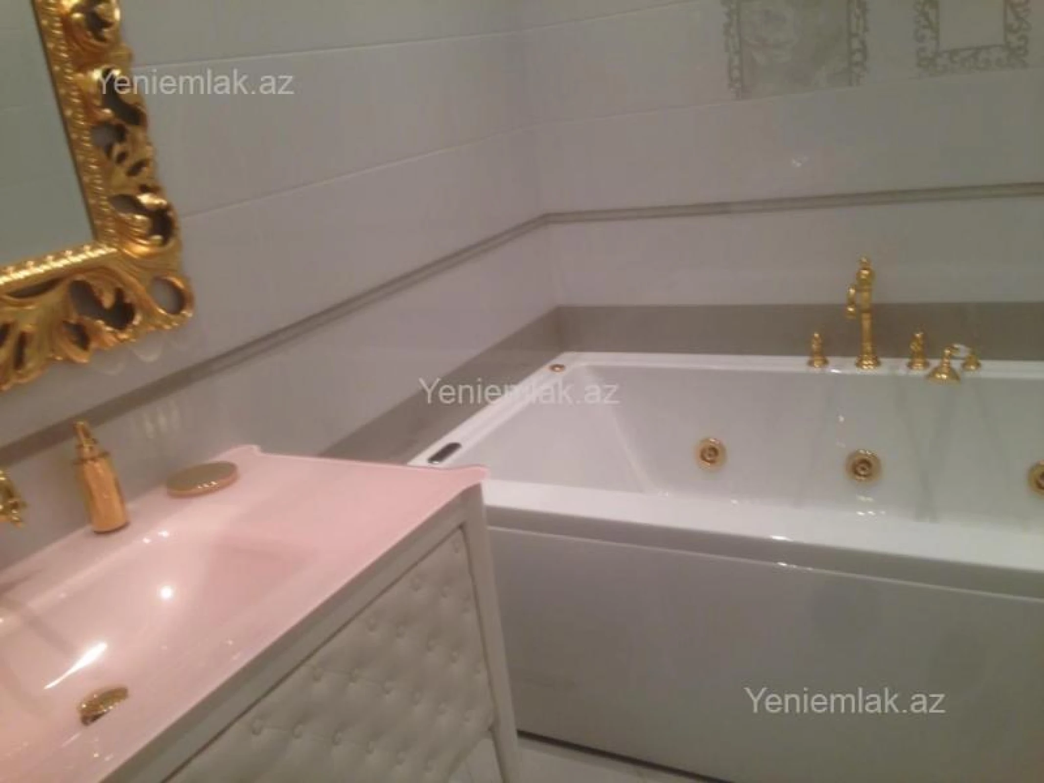 Satılır 4 otaqlı yeni tikili 170 m²