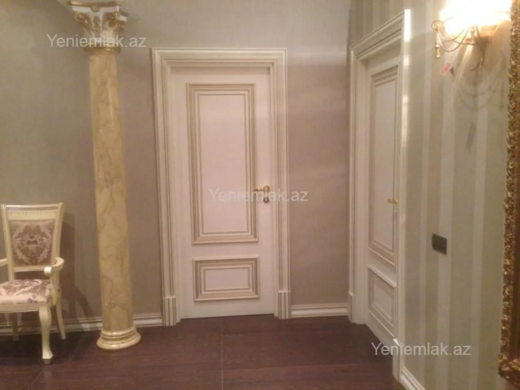 Satılır 4 otaqlı yeni tikili 170 m²