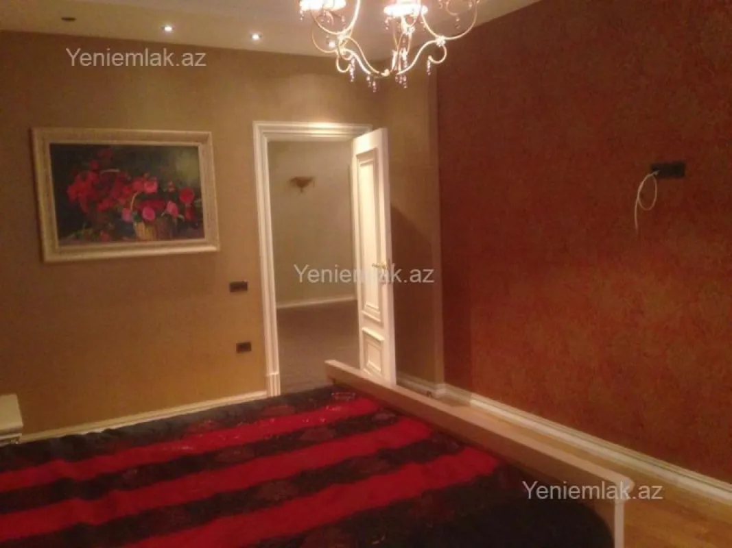 Satılır 4 otaqlı yeni tikili 170 m²