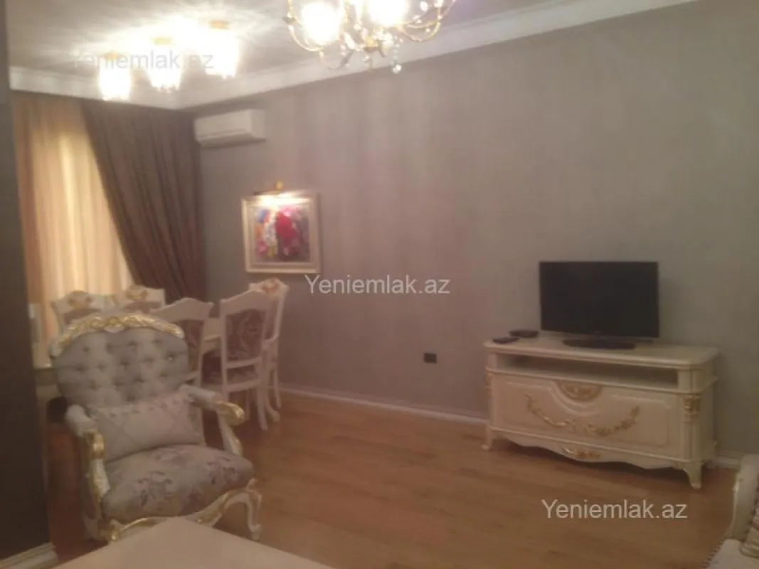 Satılır 4 otaqlı yeni tikili 170 m²