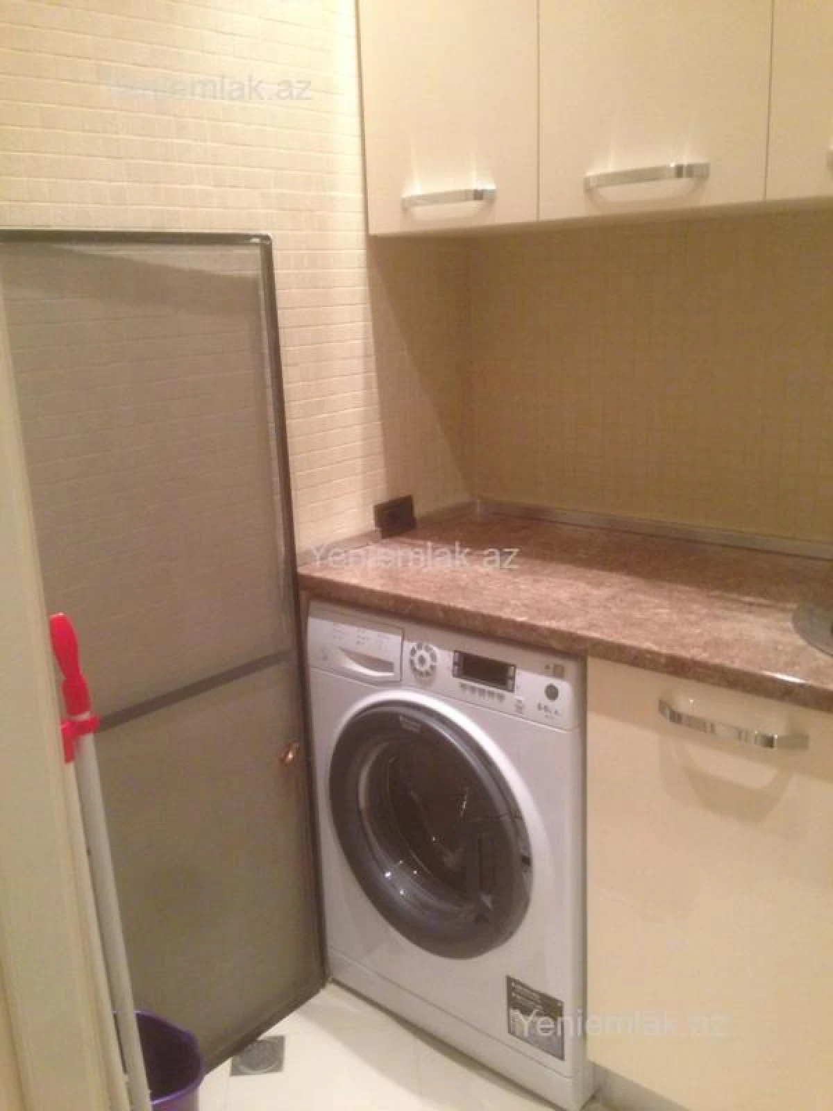 Satılır 4 otaqlı yeni tikili 170 m²