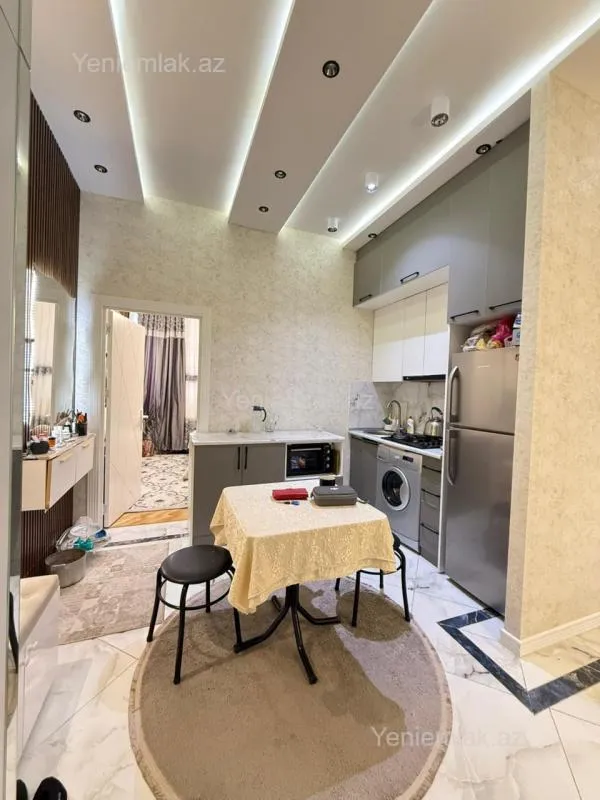 Satılır 2 otaqlı yeni tikili 58 m²