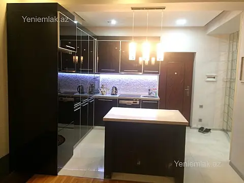 Satılır 2 otaqlı yeni tikili 72 m²