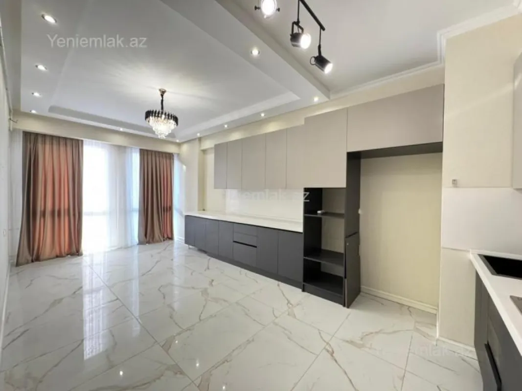 Satılır 3 otaqlı yeni tikili 70 m²